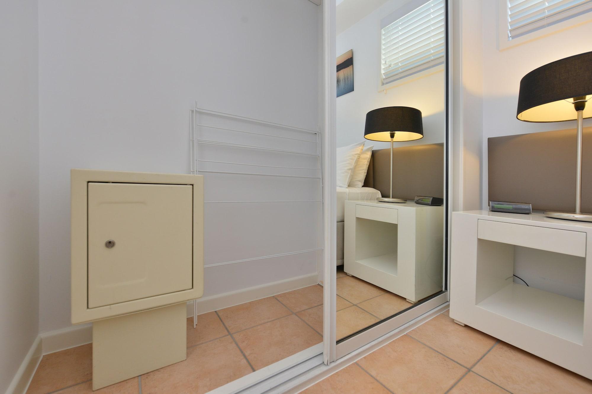 Port Douglas Apartments - Adults Only Oasis Extérieur photo