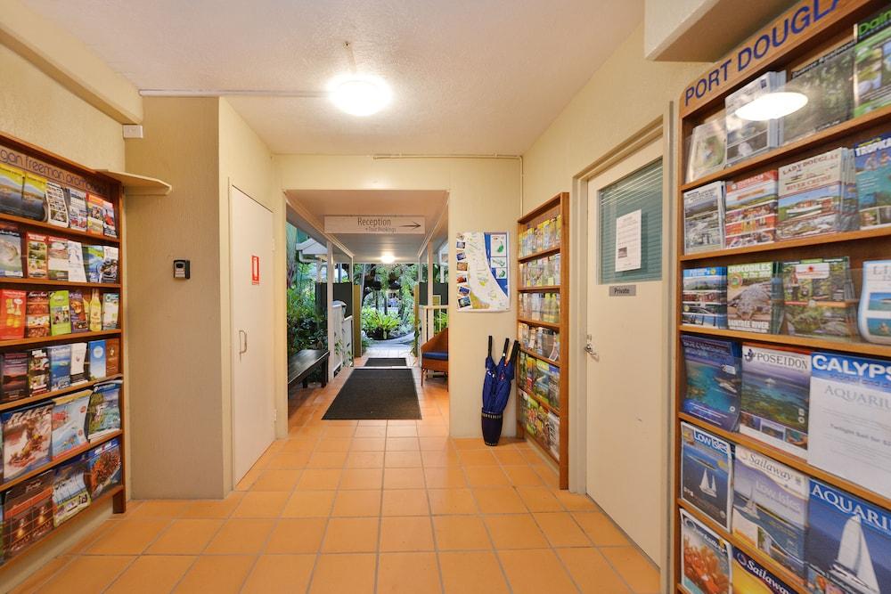 Port Douglas Apartments - Adults Only Oasis Extérieur photo