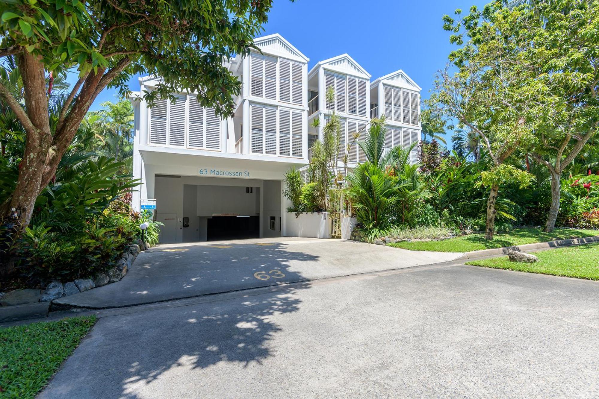 Port Douglas Apartments - Adults Only Oasis Extérieur photo